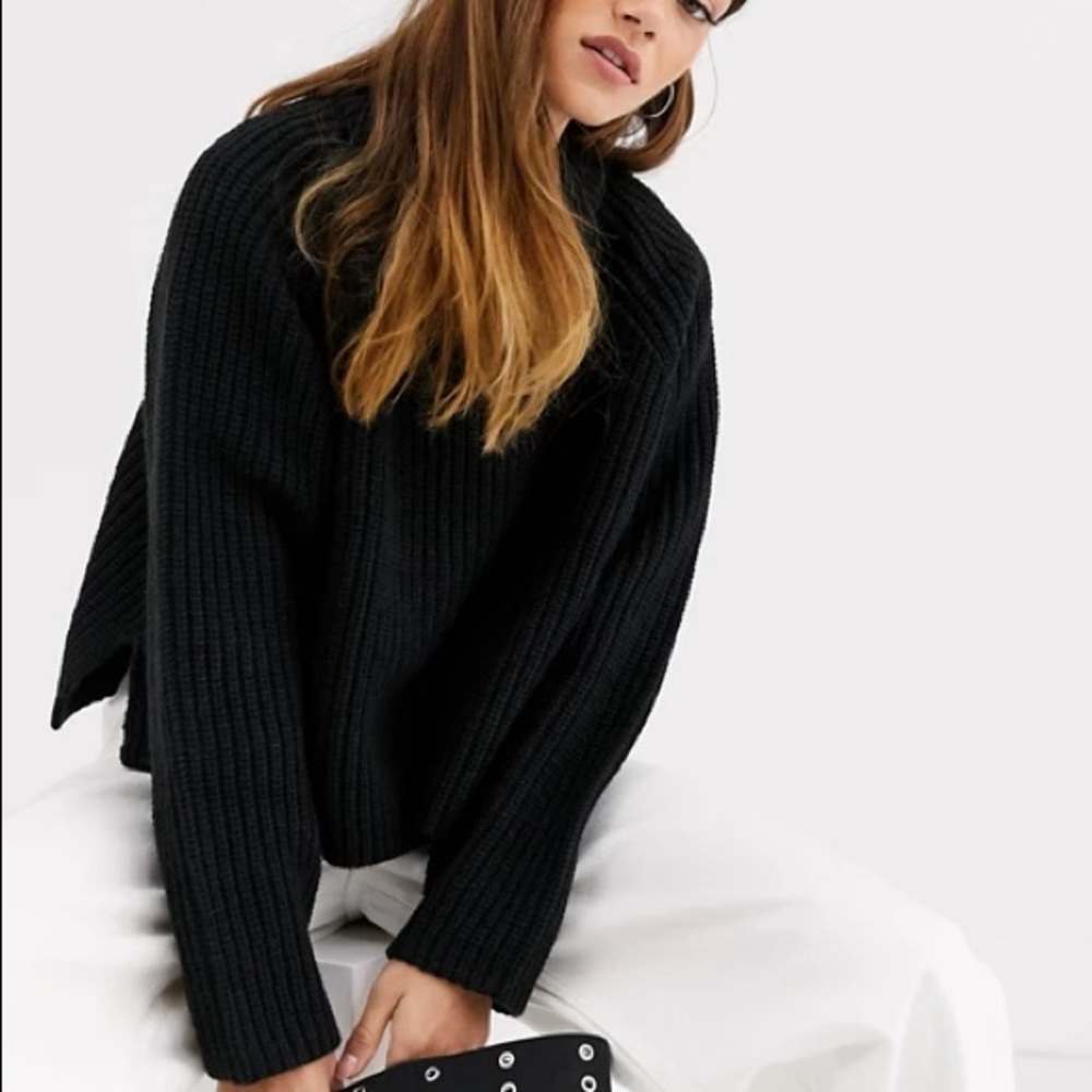 ASOS Weekday Cassandra Black Cropped Sweater S
